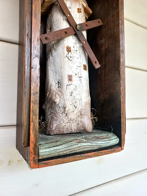 Wioletta Niewiarowska, Un moulin à vent dans un tiroir ancien, Aquarelles, Techniques mixtes - panneau, autres, 18 x 34