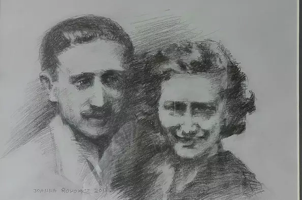 Joanna Rodowicz - Z CYKLU PORTRET "STARE FOTOGRAFIE" 