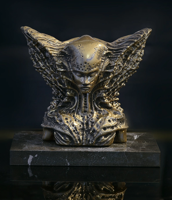 Krzysztof Plonka - EVA Rzeźba