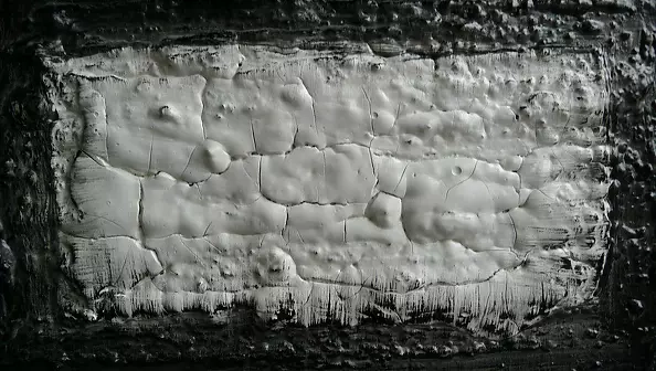 Krystyna Ciećwierska - white and gold