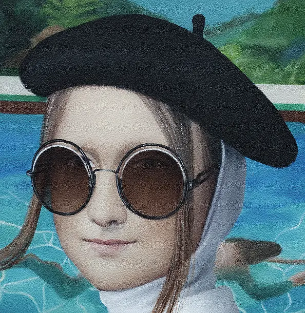 Nataliya Bagatskaya - black leather gloves