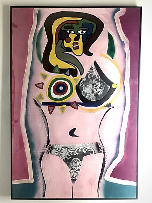 Łukasz Hołowczak - female breasts