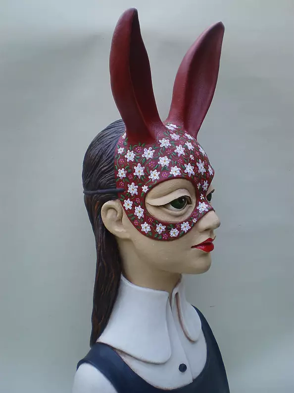 Dominika Rumińska - rzeźba Królicza kryjówka