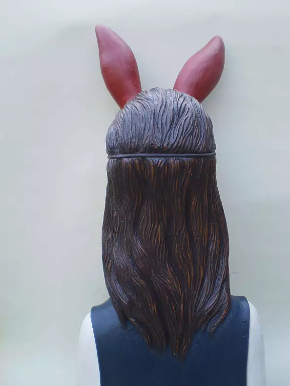 Dominika Rumińska - rzeźba Królicza kryjówka