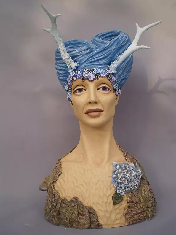 Dominika Rumińska - rzeźba Wróżka o niebieskich włosach