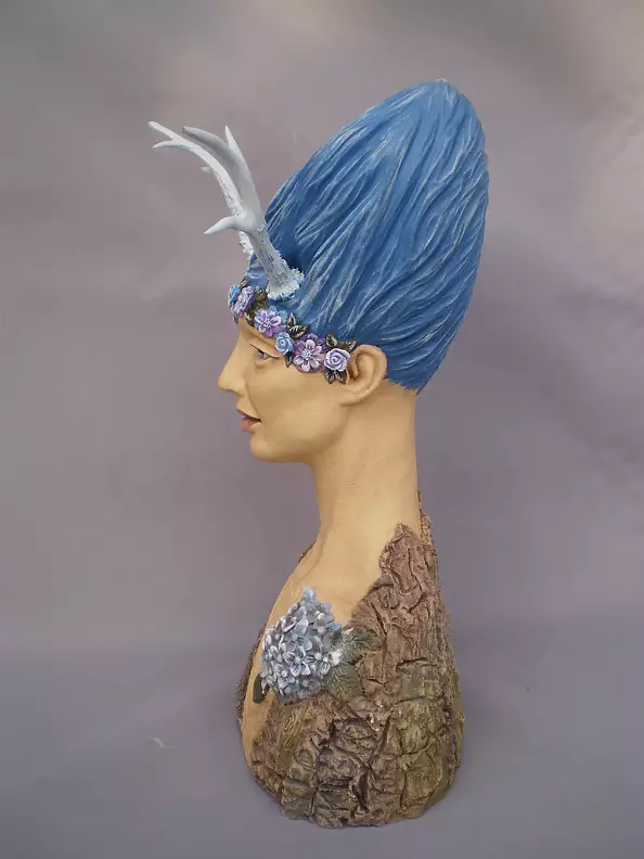 Dominika Rumińska - rzeźba Wróżka o niebieskich włosach