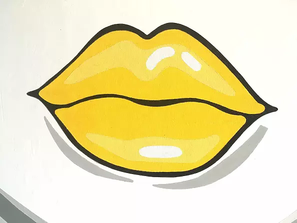 Adrian Wojciechowski - yellow lips