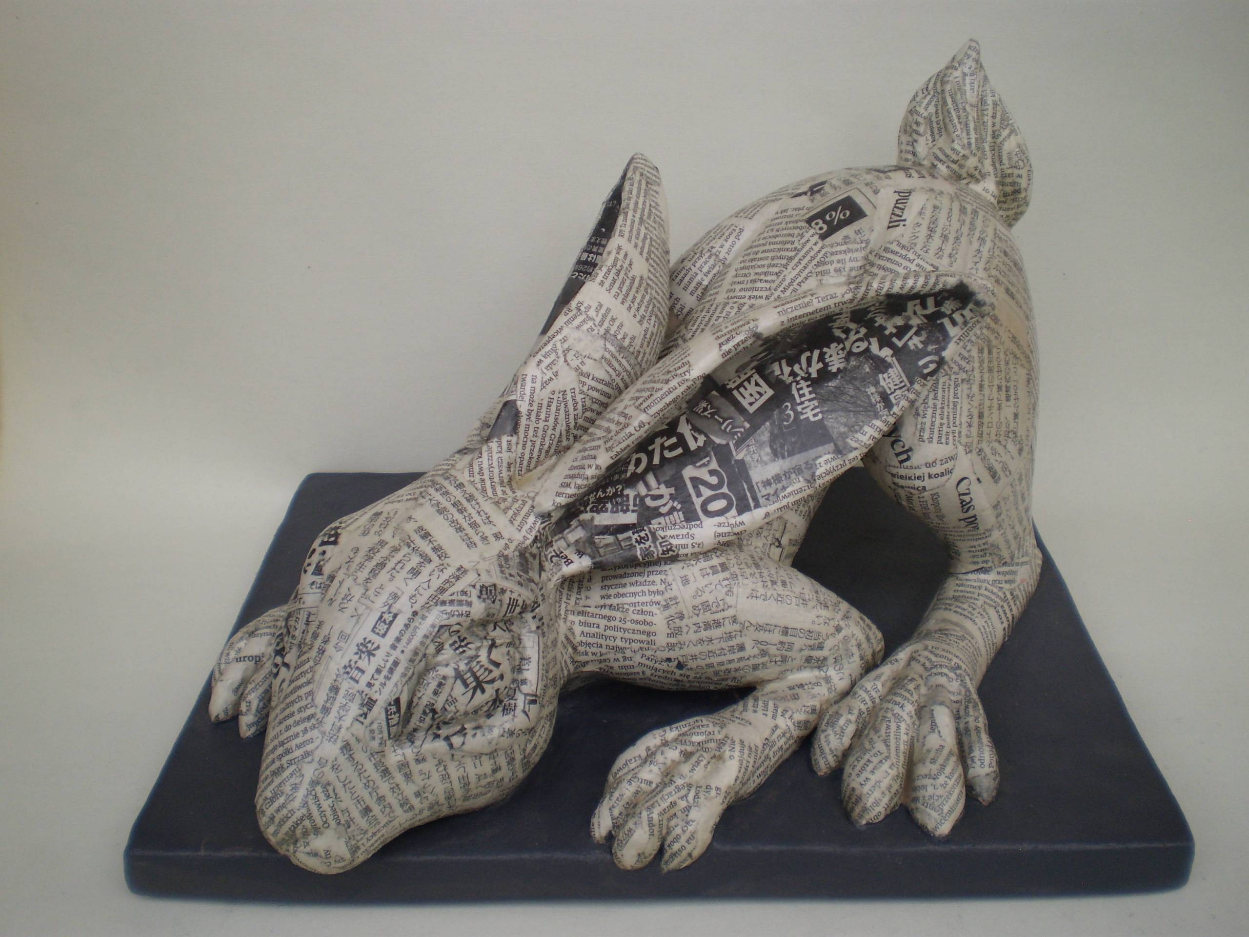 papier journal sculpture lapin presse Dominika Rumińska TouchofArt